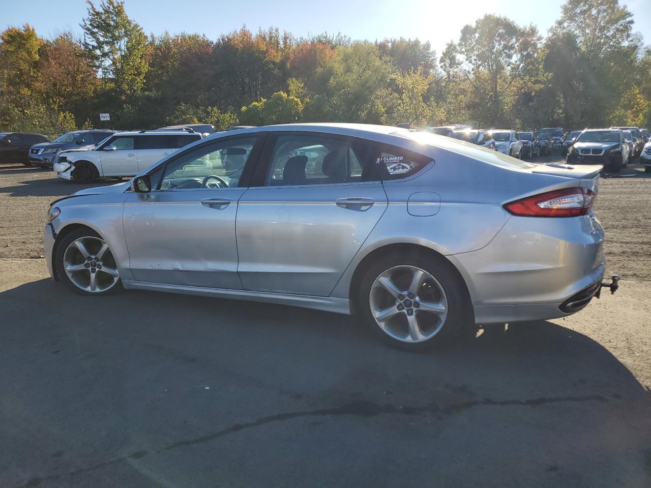 2016 Ford Fusion Se - Фото 2