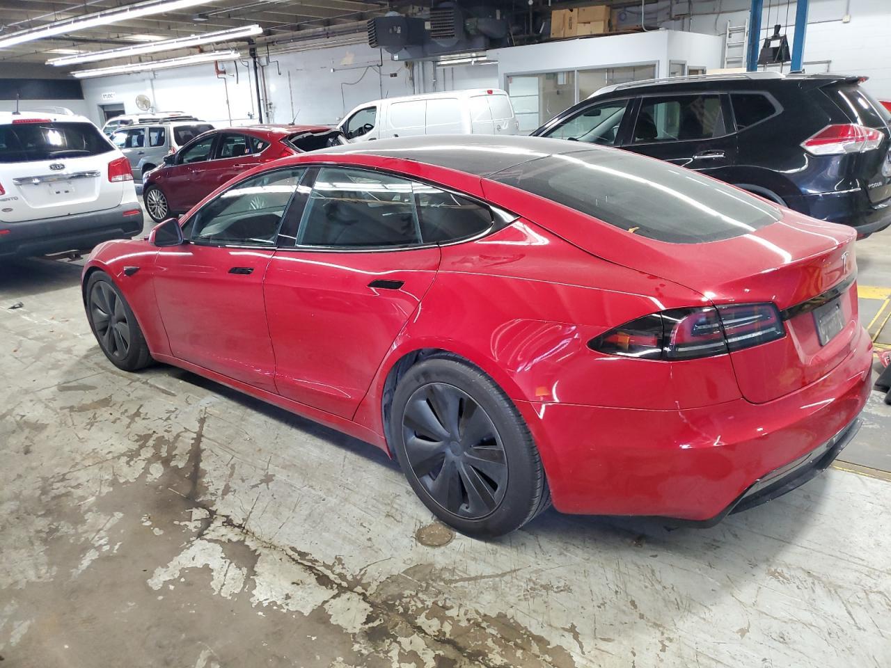 2023 Tesla Model S - Фото 2