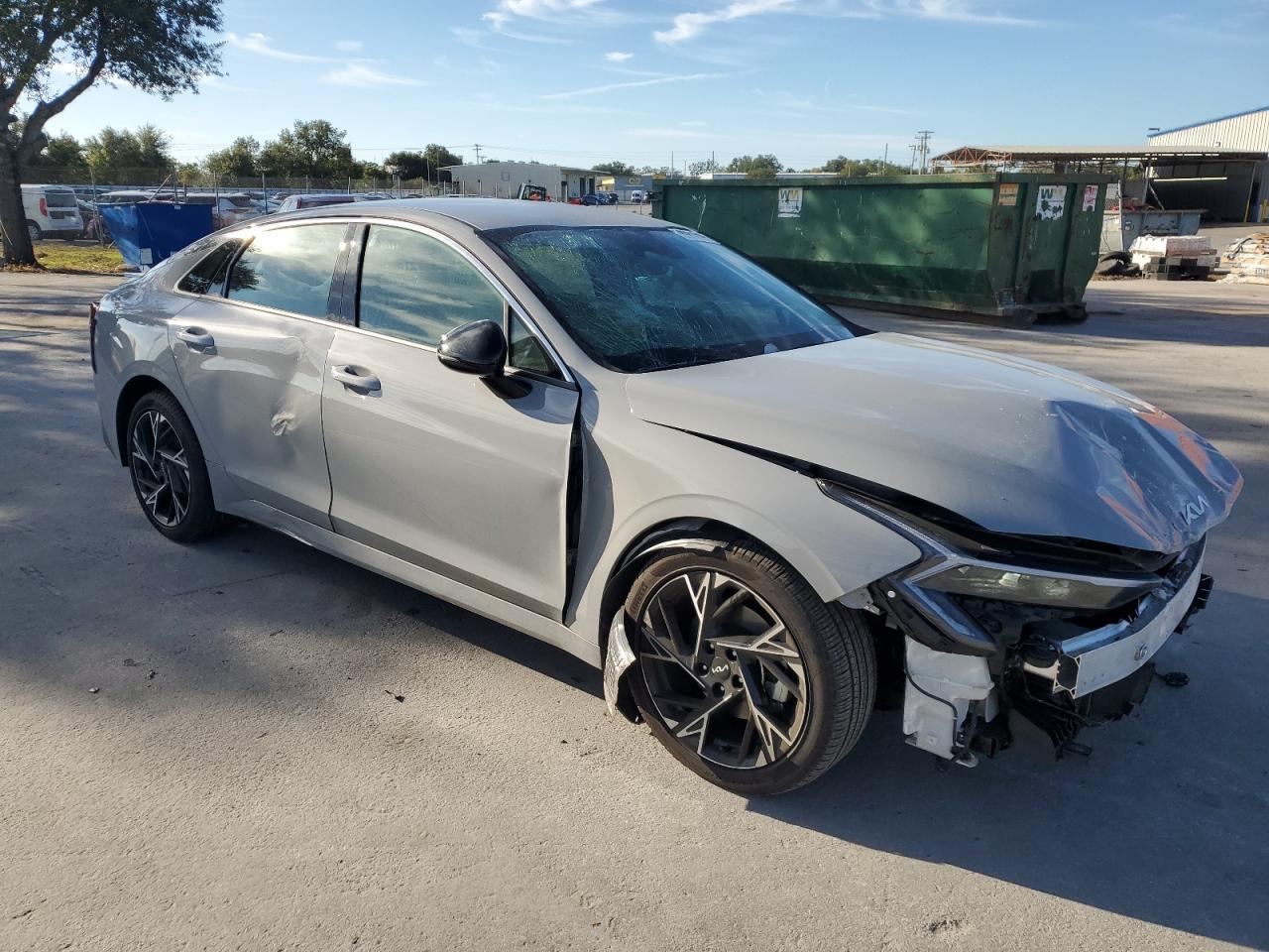 2025 Kia K5 Gt Line - Image 4