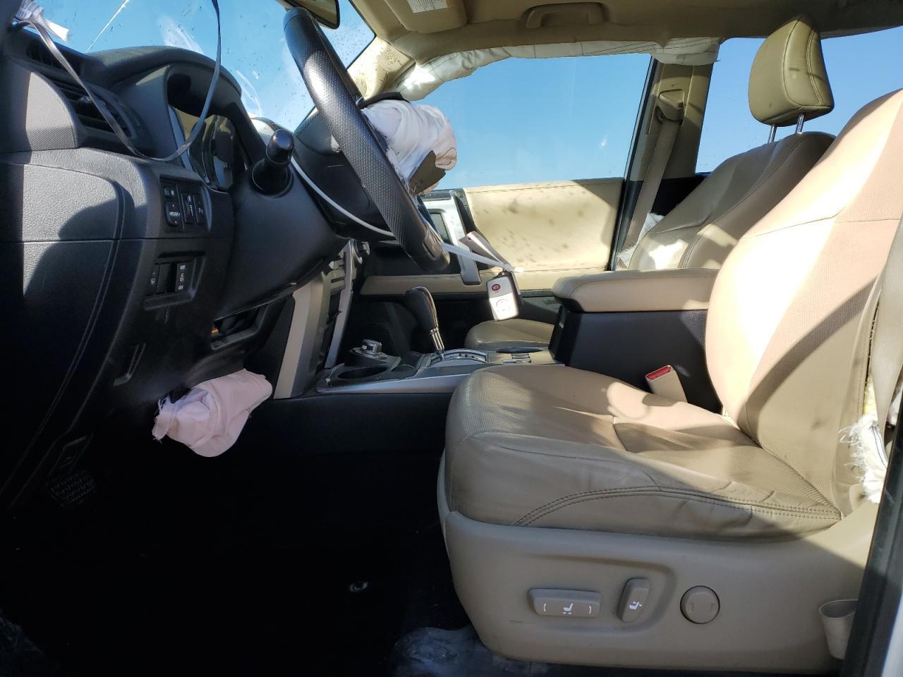 2018 Toyota 4Runner Sr5/Sr5 Premium - Image 7