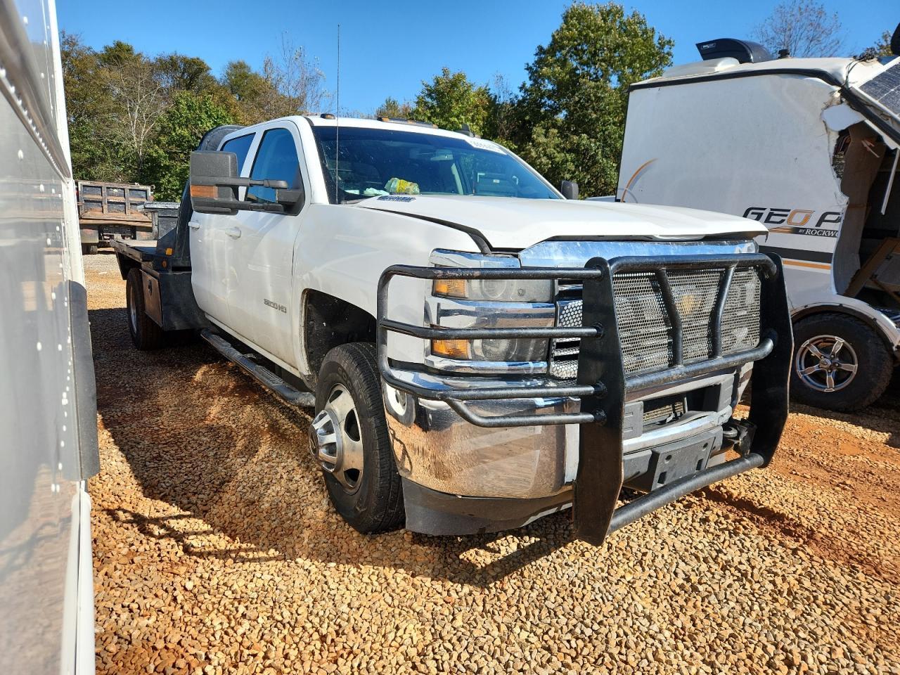 2015 Chevrolet Silverado Flatbed Truck - Фото 4