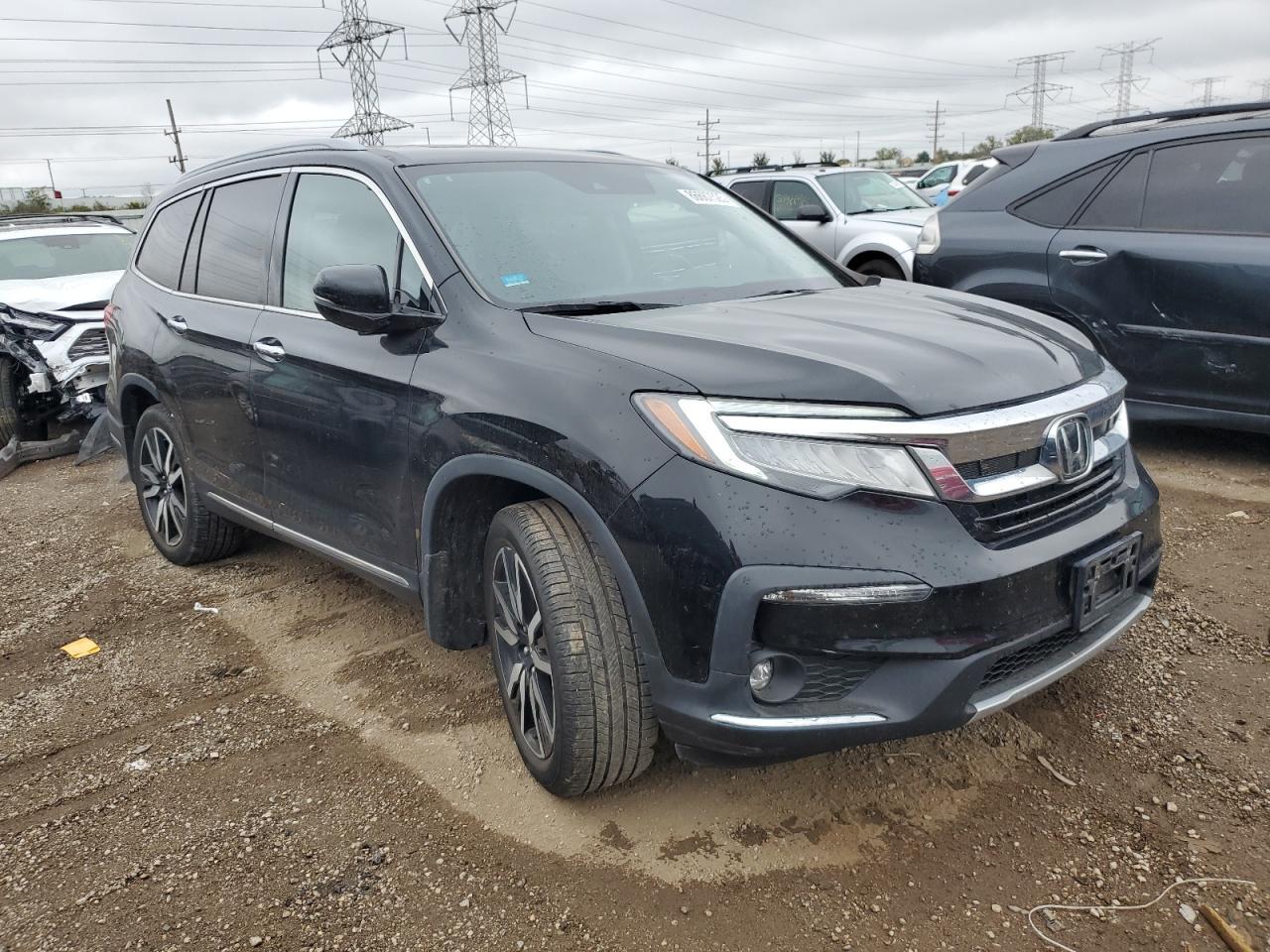 2022 Honda Pilot Touring - Image 4