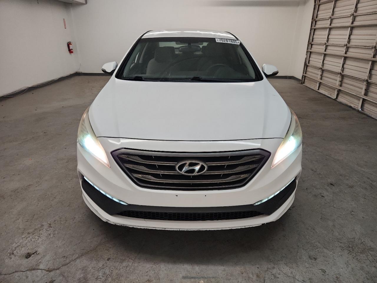 2016 Hyundai Sonata Sport - Image 5
