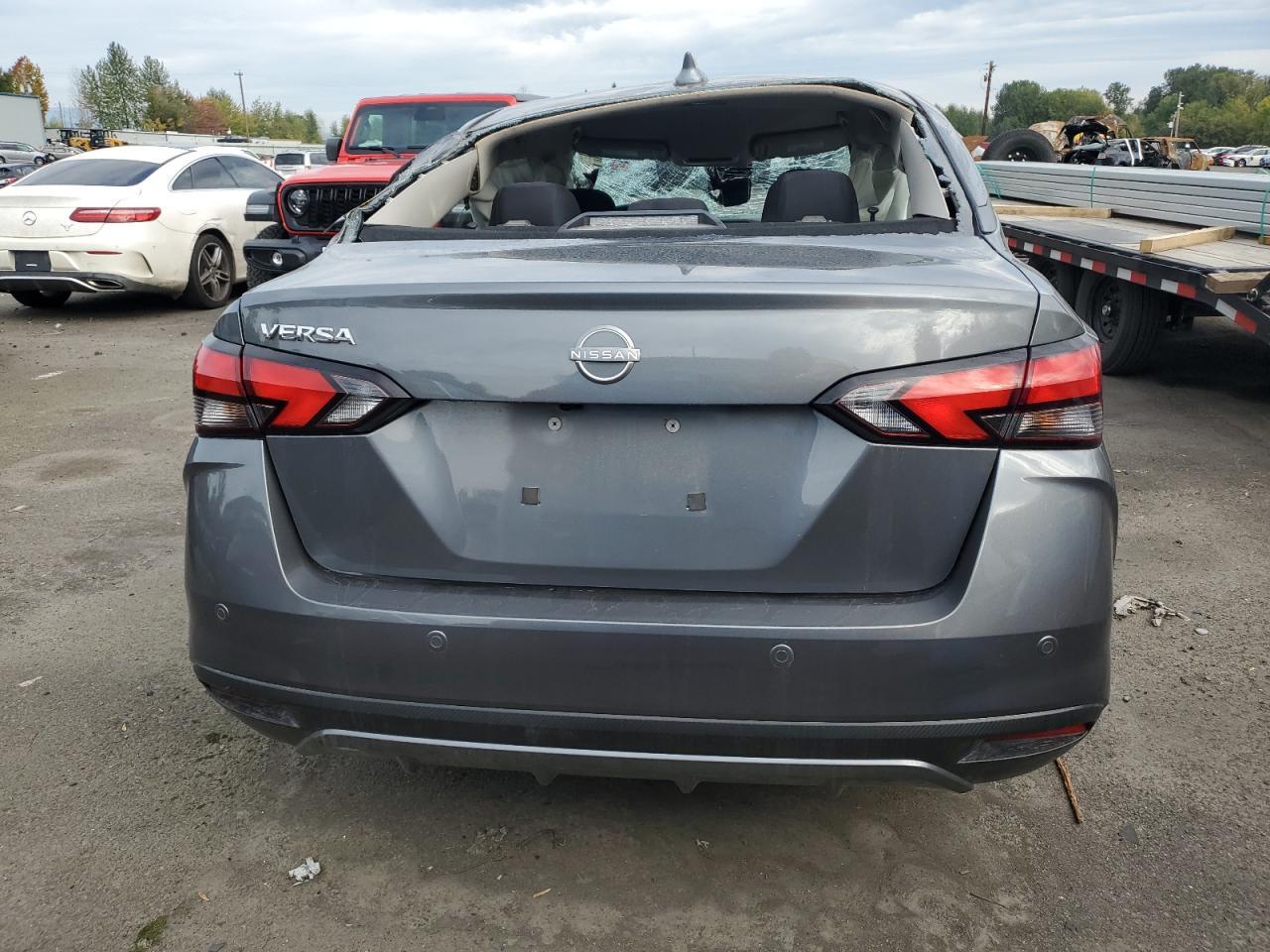 2025 Nissan Versa Sv - Фото 6