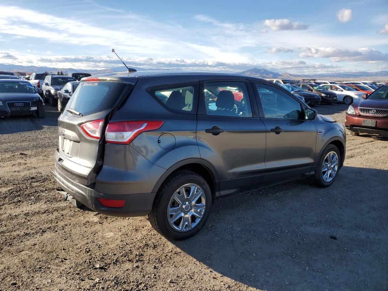 2016 Ford Escape S - Фото 3