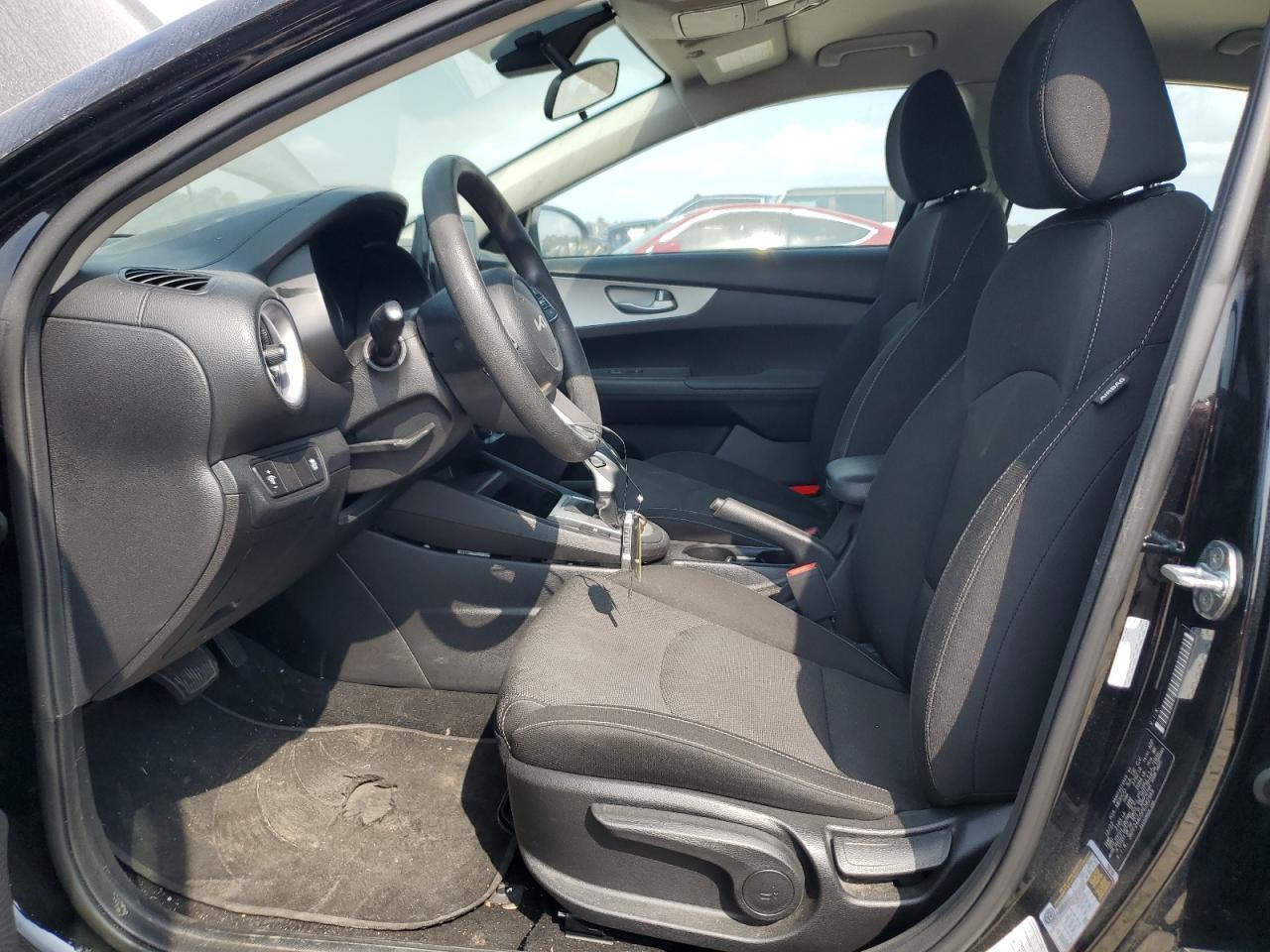 2023 Kia Forte Lx - Image 7