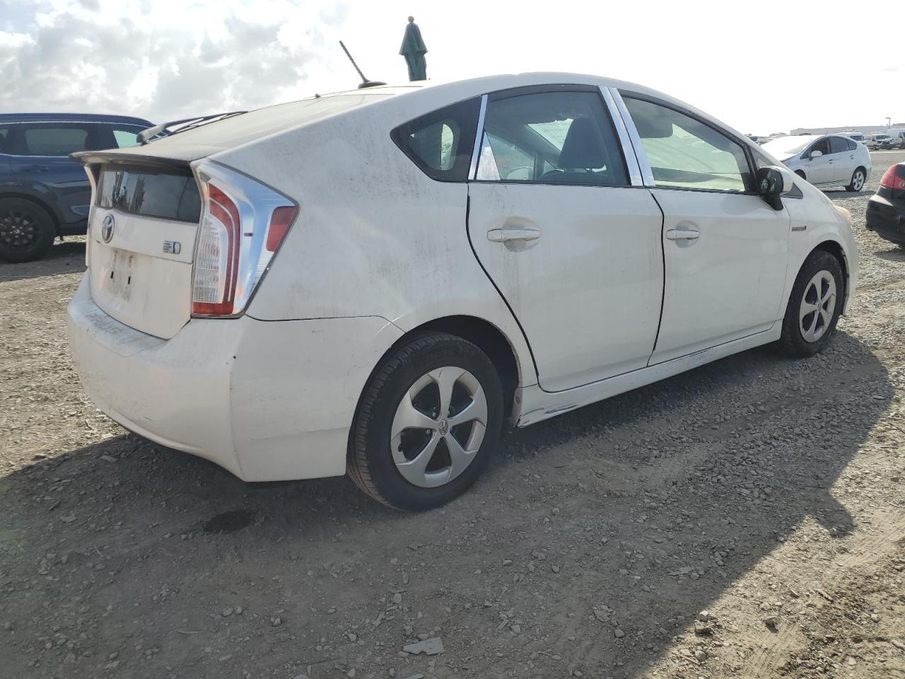 2012 Toyota Prius - Фото 3