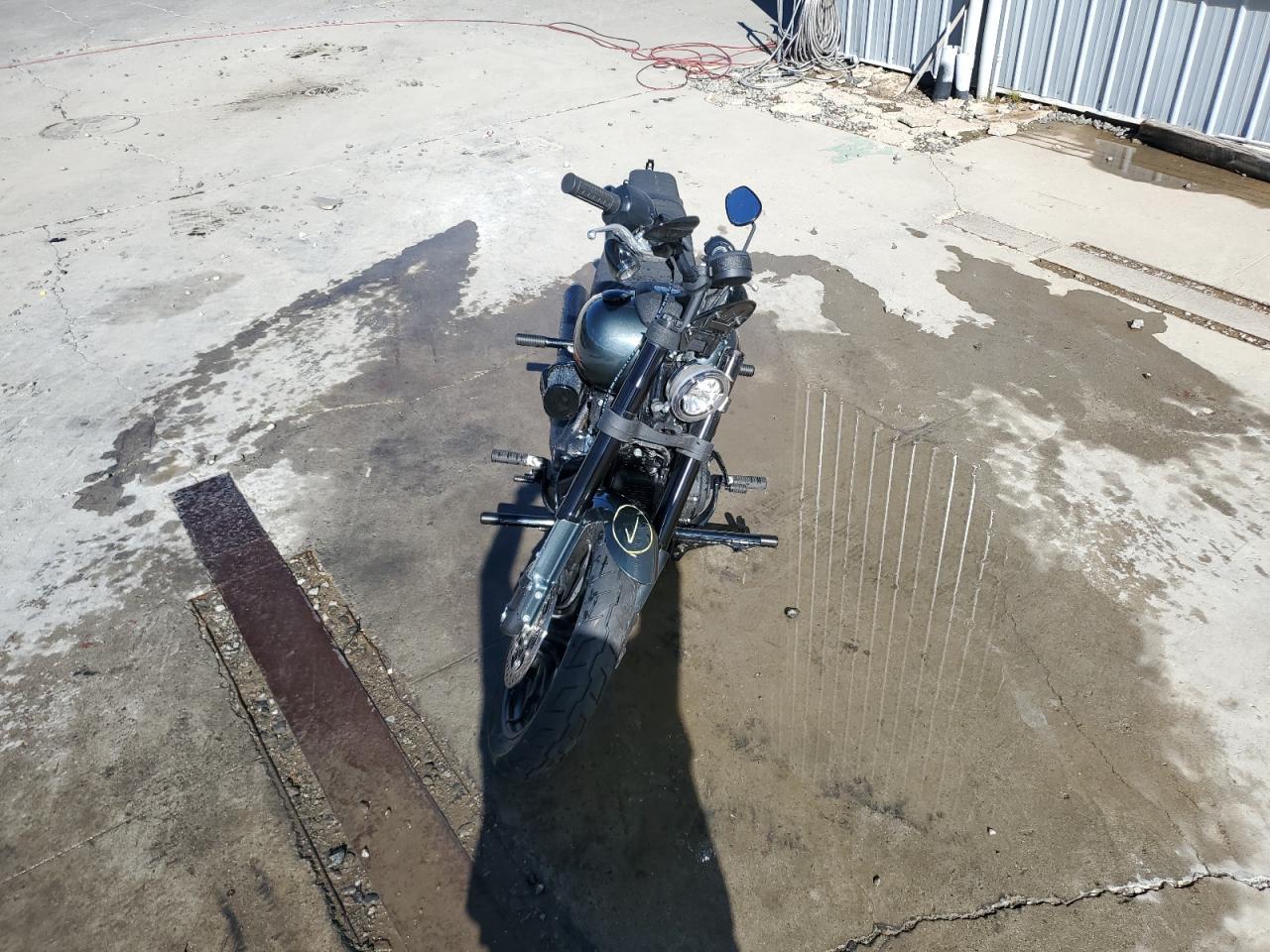 2025 Harley-Davidson Fxlrs - Фото 5