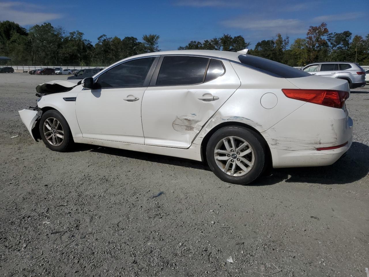 2011 Kia Optima Lx - Image 2
