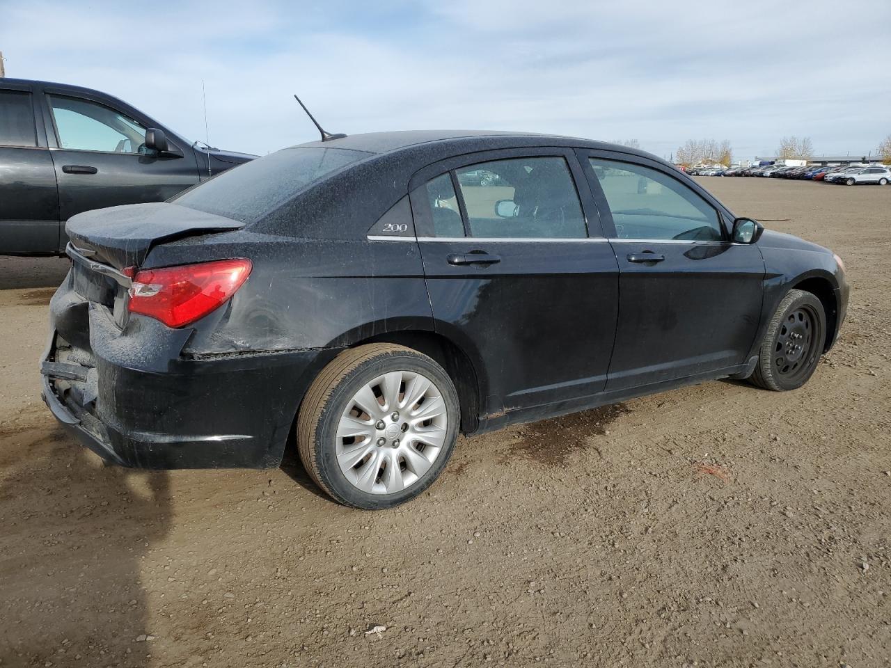 2013 Chrysler 200 Lx - Фото 3
