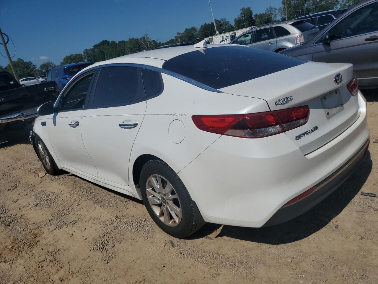 2016 Kia Optima Lx - Фото 2