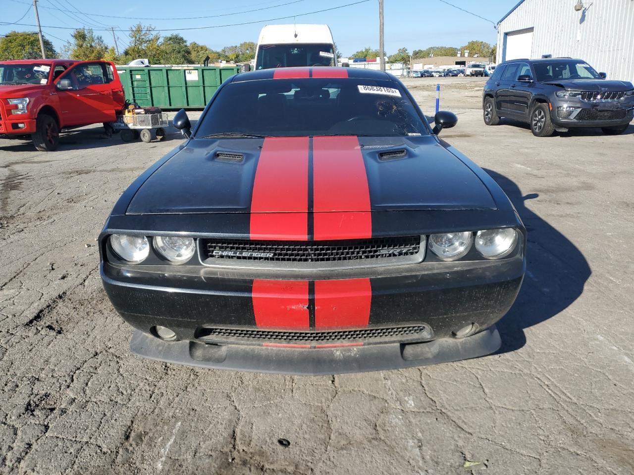 2013 Dodge Challenger Srt-8 - Image 5