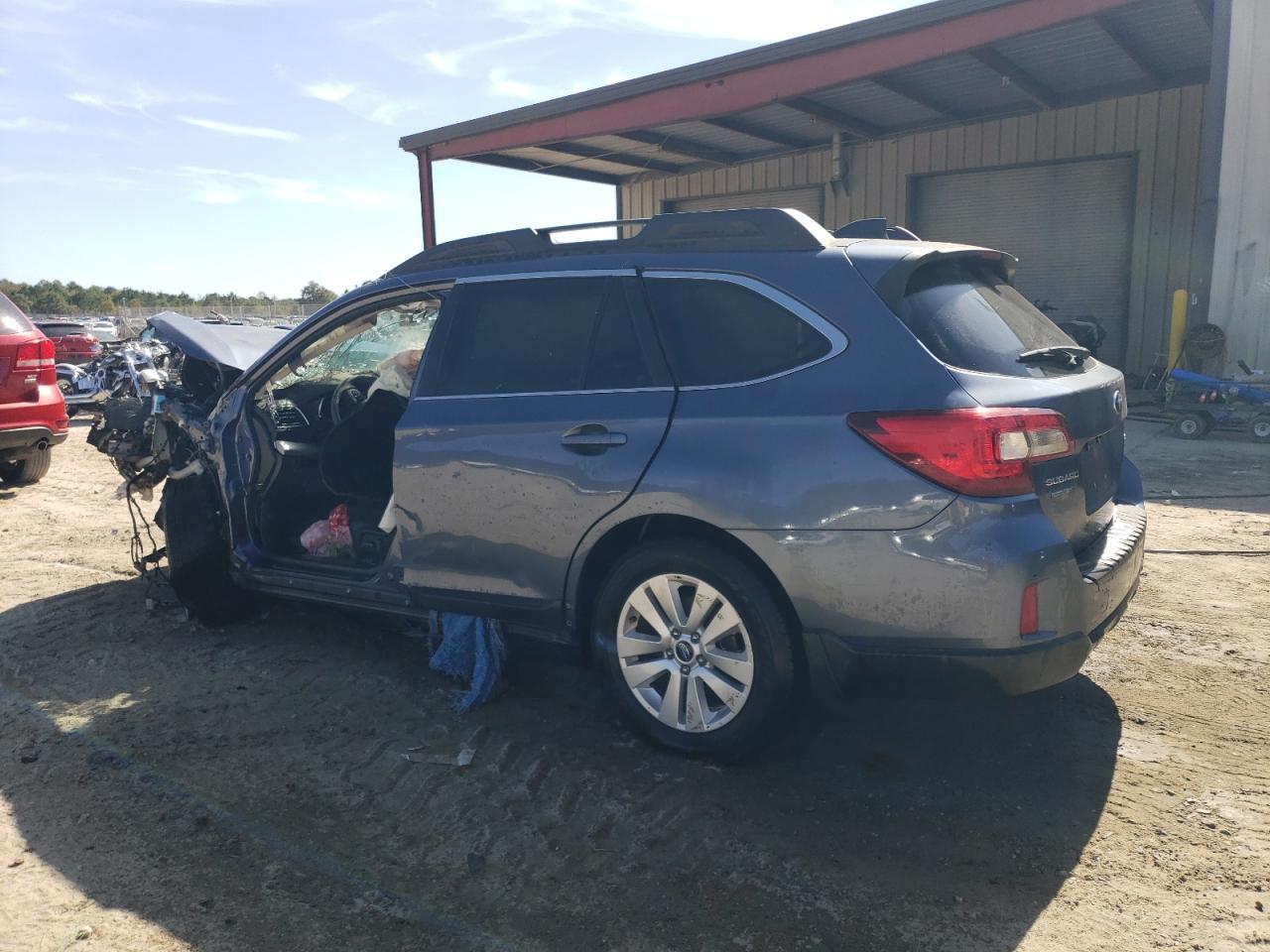 2017 Subaru Outback 2.5I Premium - Фото 2