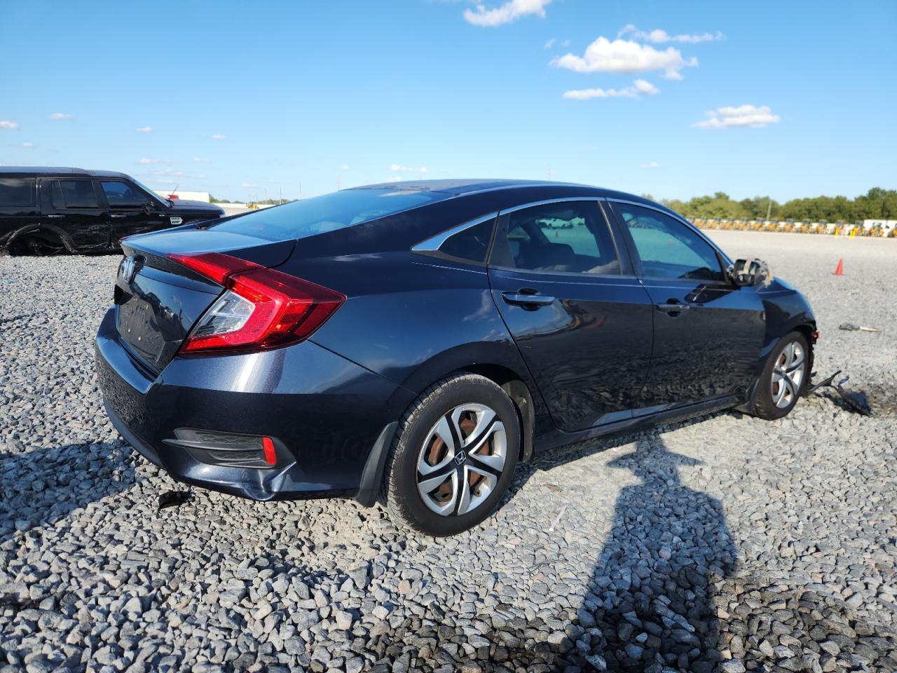 2018 Honda Civic Lx - Image 3