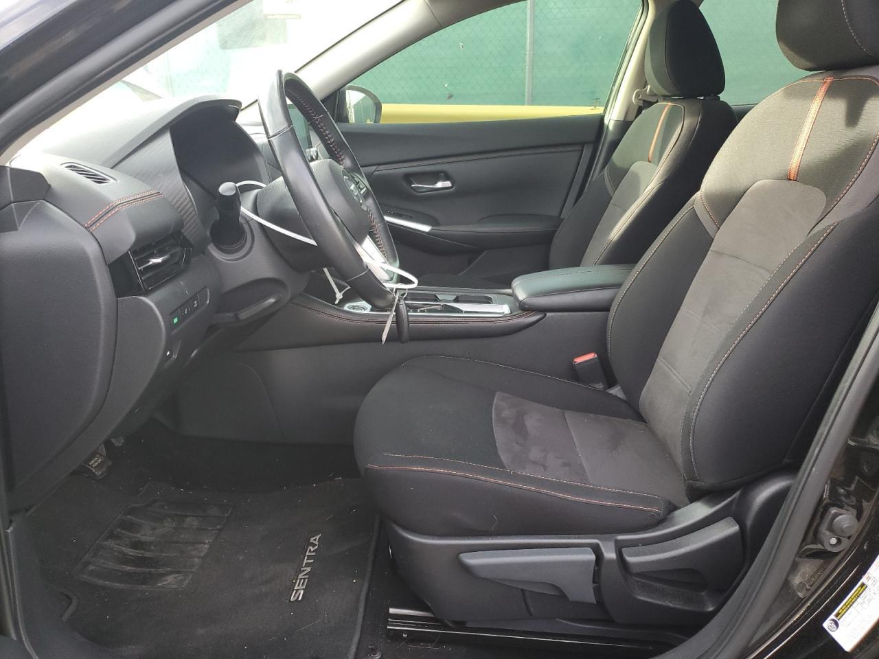 2022 Nissan Sentra Sr - Image 7