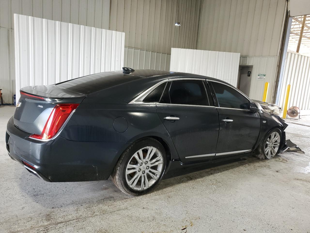 2018 Cadillac Xts Luxury - Фото 3