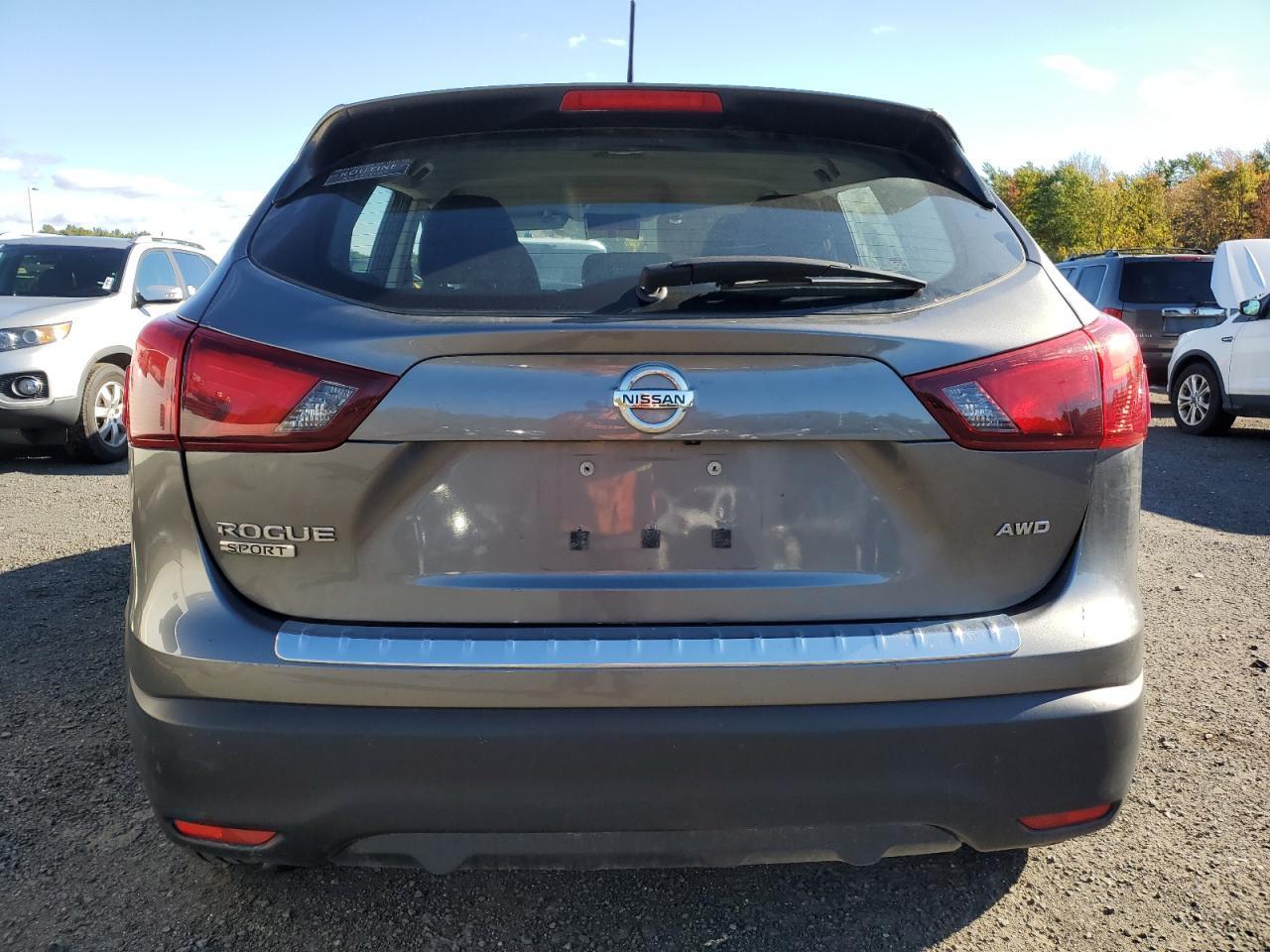 2019 Nissan Rogue Sport S - Фото 6