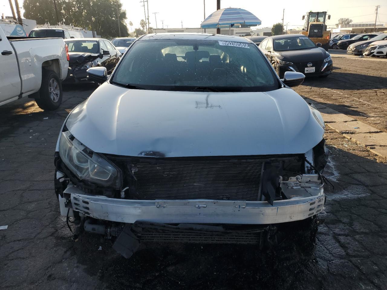 2017 Honda Civic Ex - Image 5