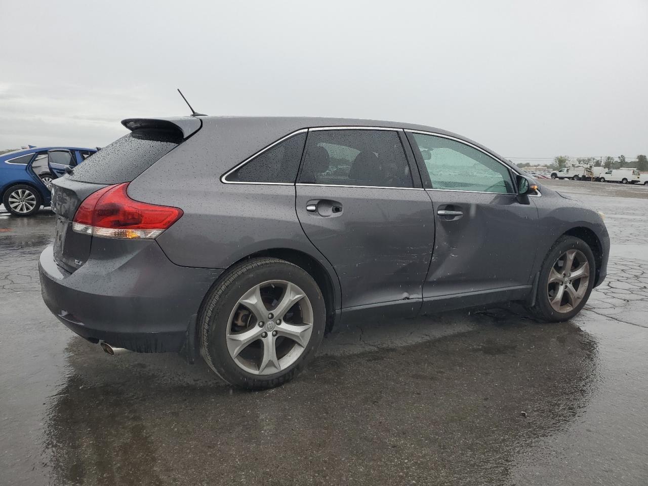 2014 Toyt Venza Le - Фото 3