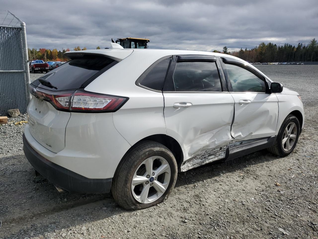 2018 Ford Edge Se - Фото 3