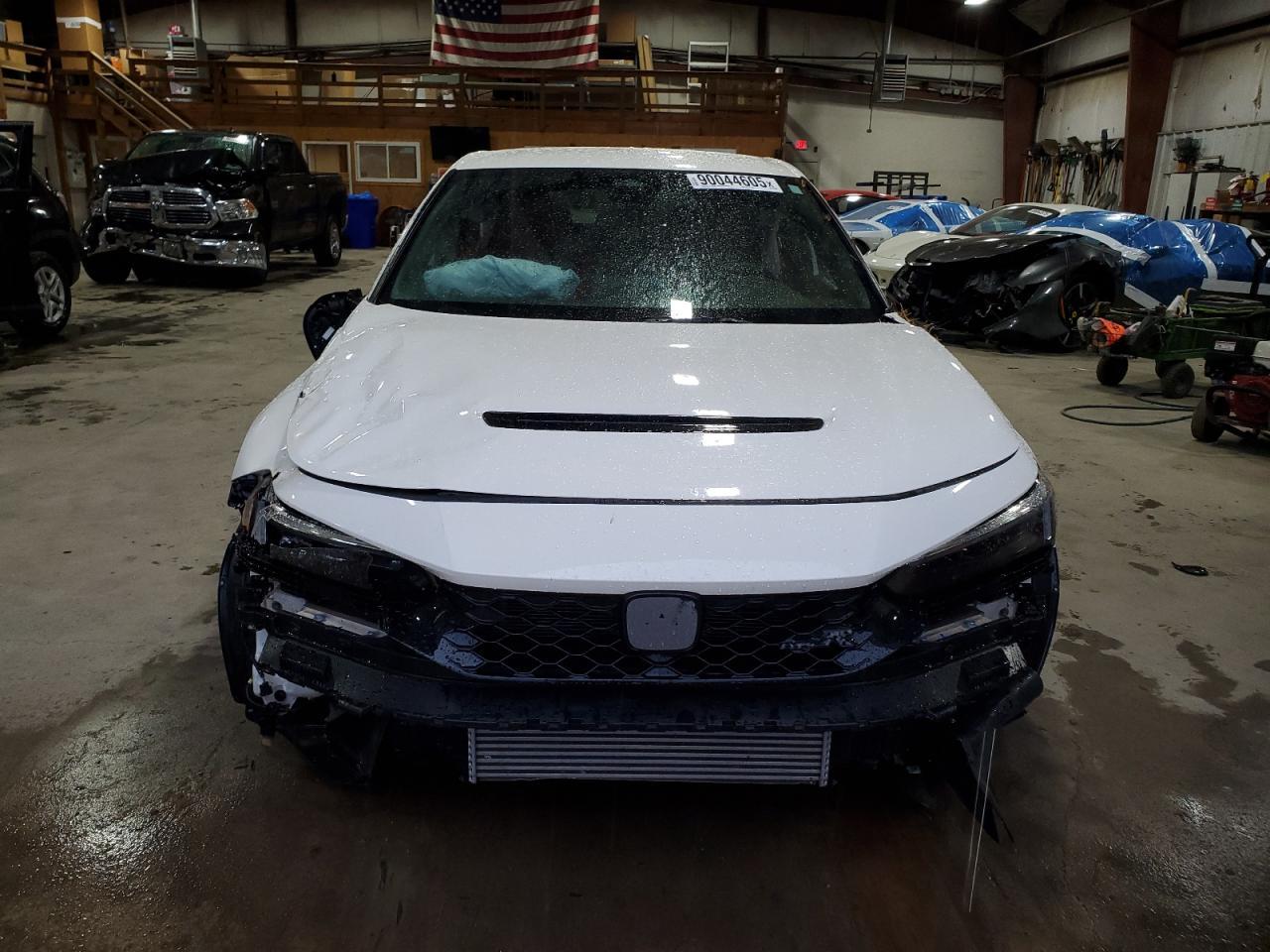 2024 Honda Civic Type-R - Image 5