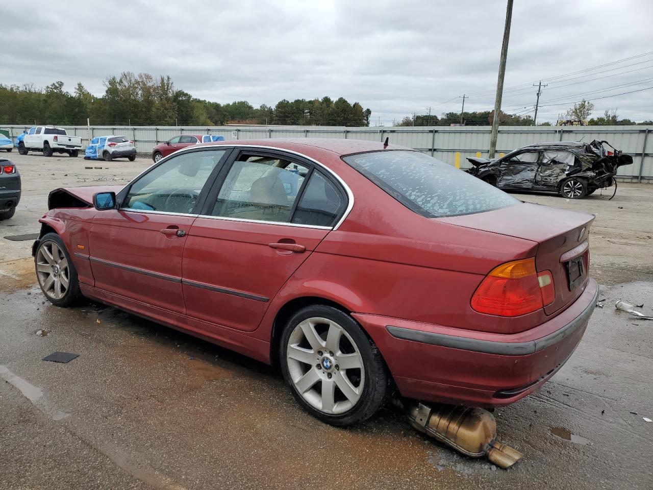 2000 BMW 328 I - Image 2