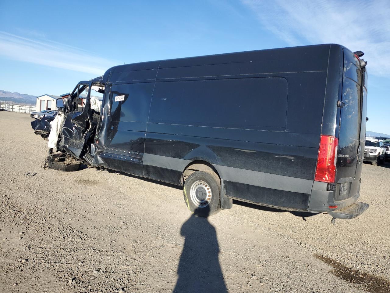 2023 Mercedes Benz Sprinter 2500 Delivery Van - Фото 2