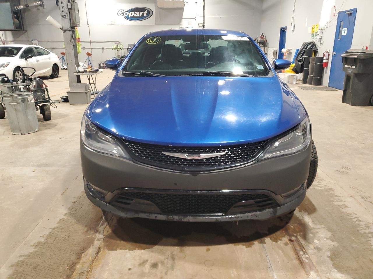 2015 Chrysler 200 S - Фото 5