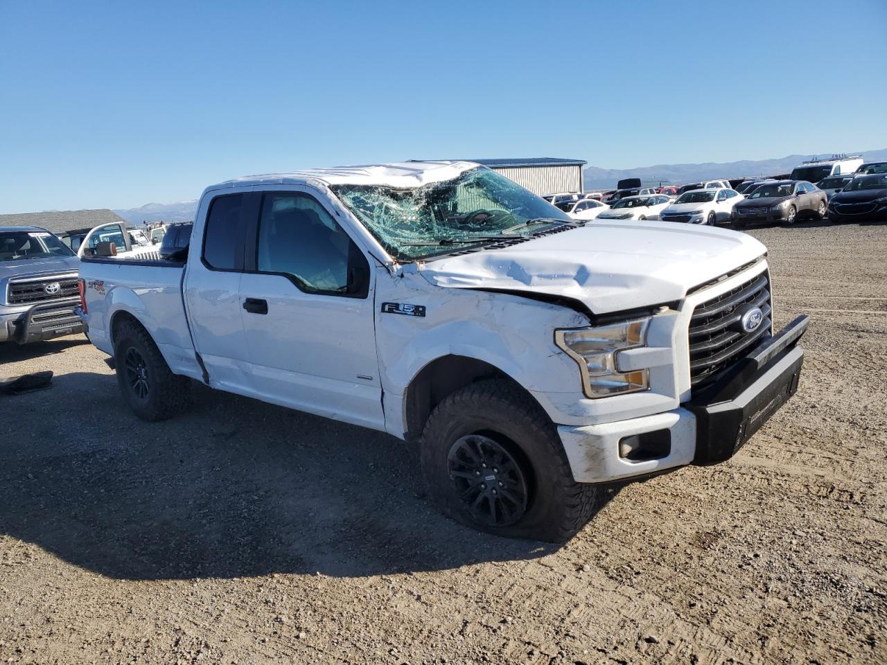 2017 Ford F150 Super Cab - Фото 4