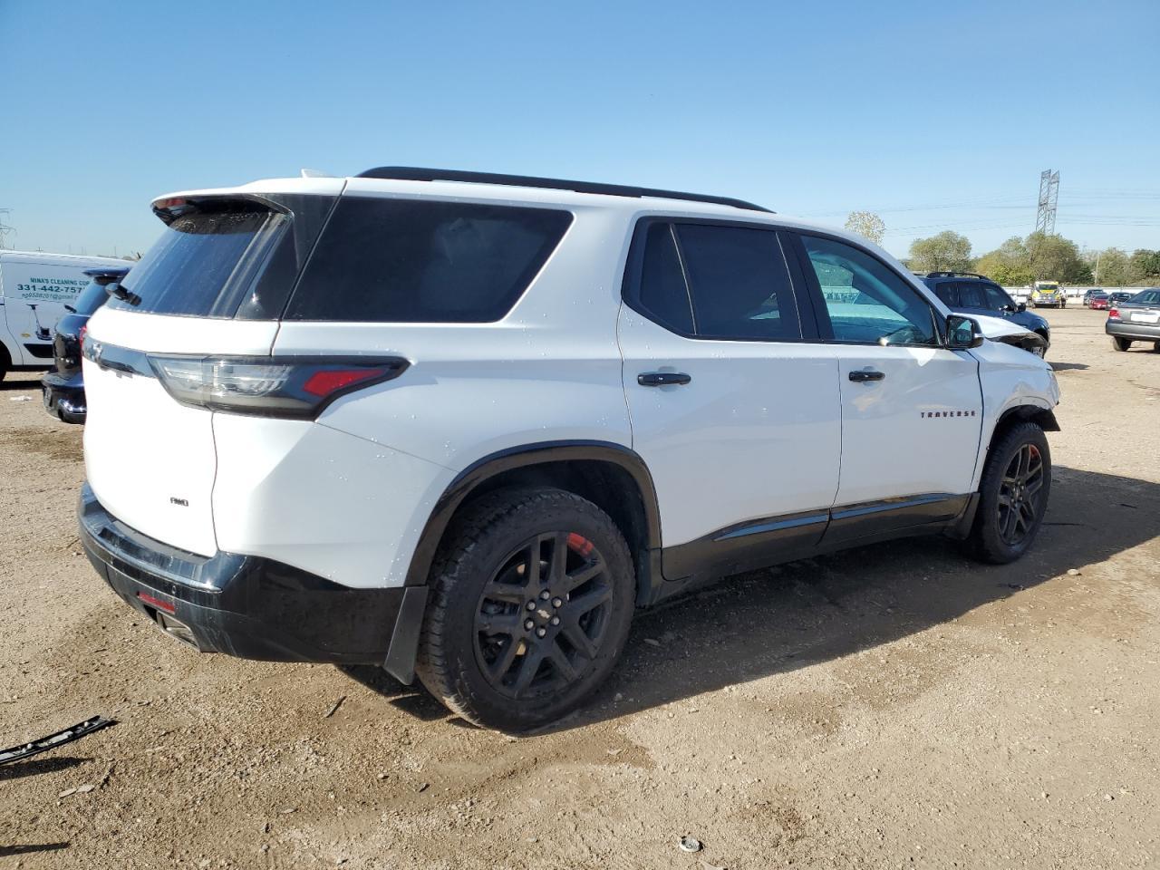2018 Chevrolet Traverse Premier - Фото 3