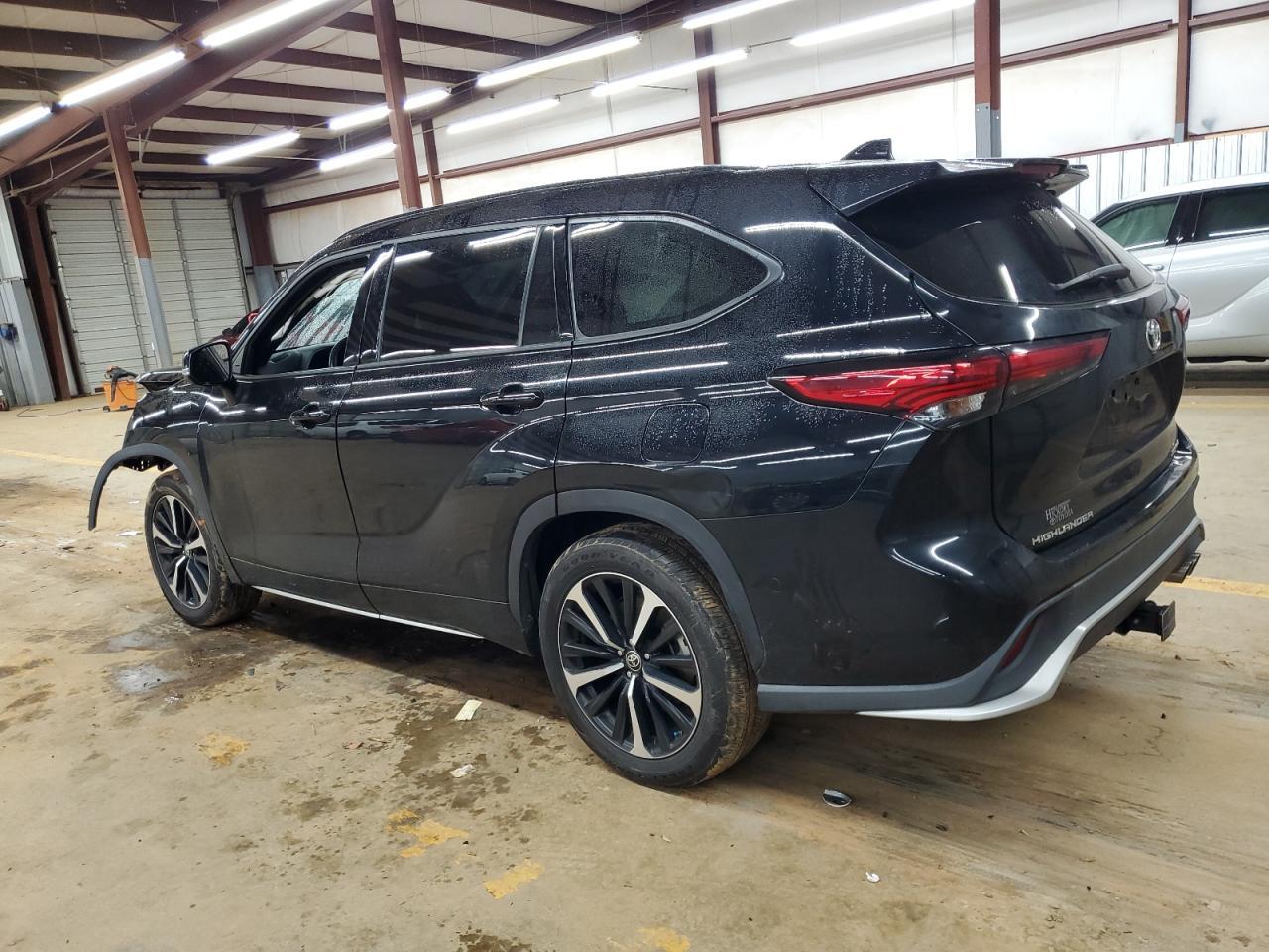 2022 Toyota Highlander Xse - Фото 2