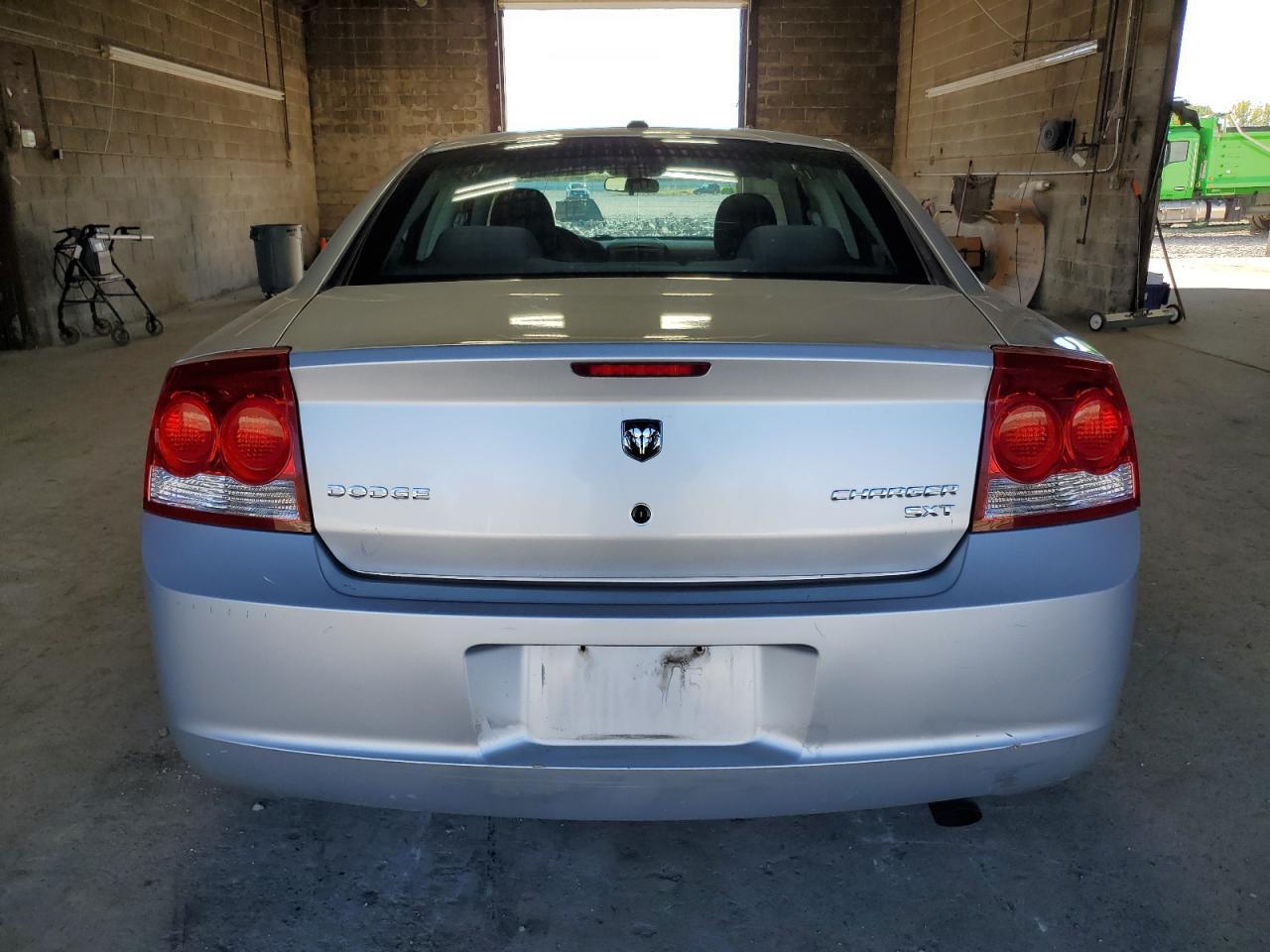 2010 Dodge Charger Sxt - Image 6