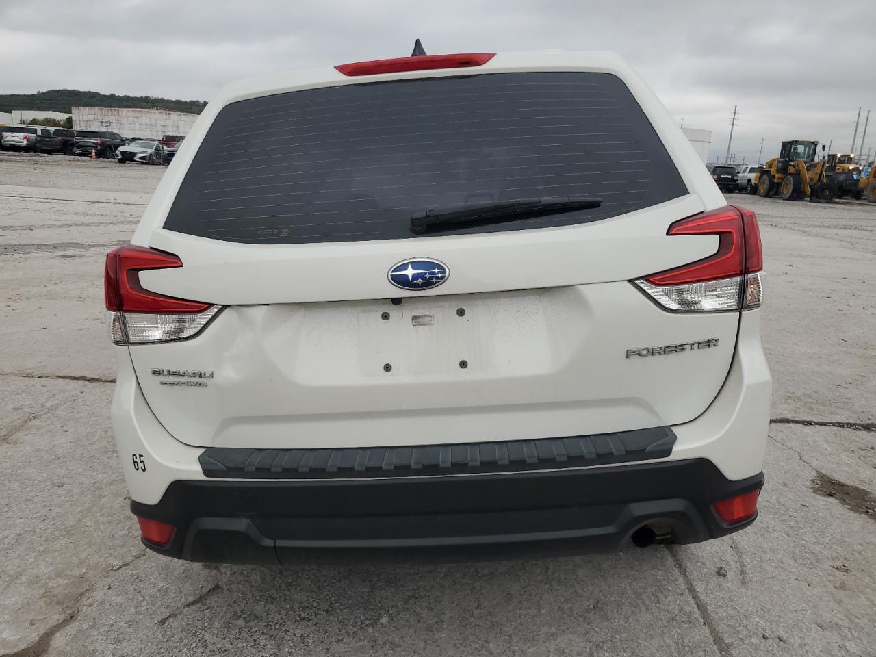 2024 Subaru Forester - Image 6