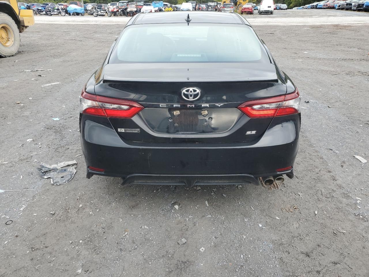 2021 Toyota Camry Se - Фото 6