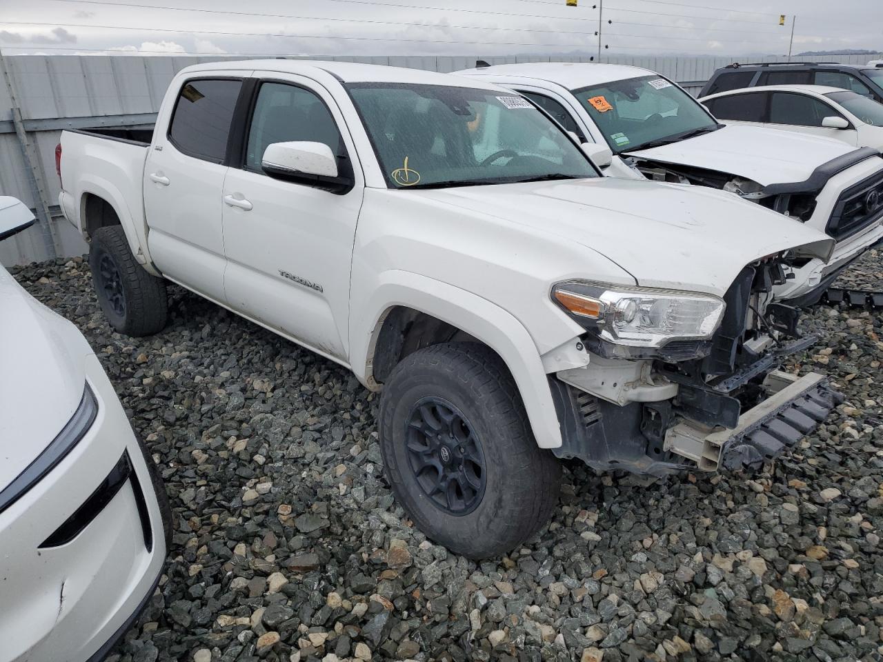 2020 Toyota Tacoma Double Cab - Фото 4