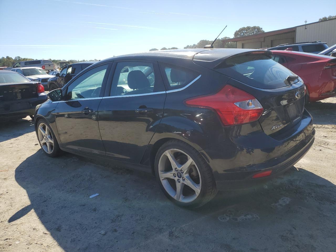 2012 Ford Focus Titanium - Фото 2