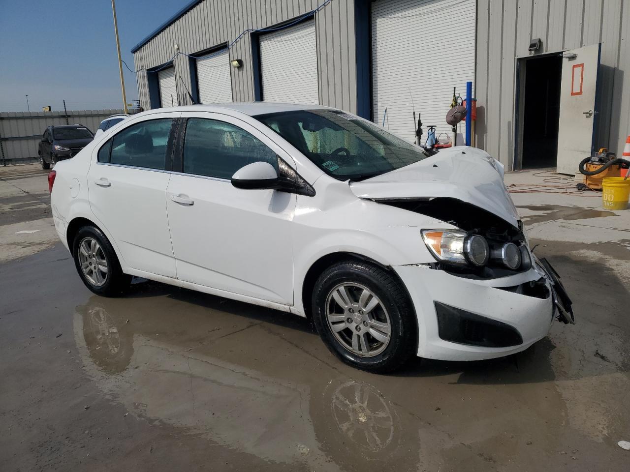 2014 Chevrolet Sonic Lt - Image 4