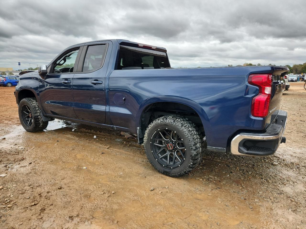 2021 Chevrolet Silverado K1500 Lt - Фото 2