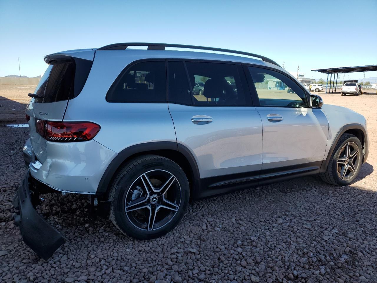 2023 Mercedes-Benz Glb 250 4Matic - Image 3