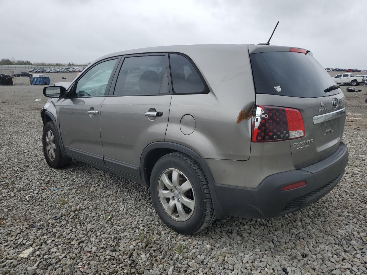 2013 Kia Sorento Lx - Фото 2