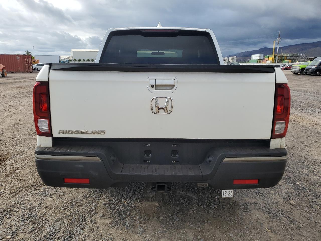 2018 Honda Ridgeline Sport - Фото 6