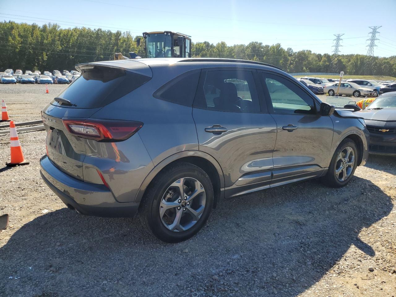 2023 Ford Escape St Line - Image 3