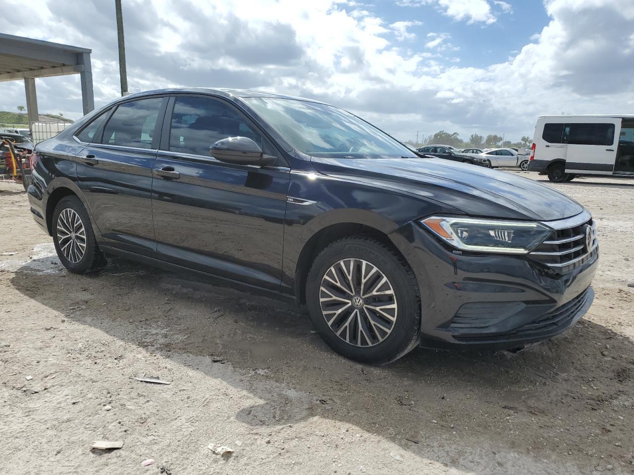 2019 Volkswagen Jetta Sel - Фото 4
