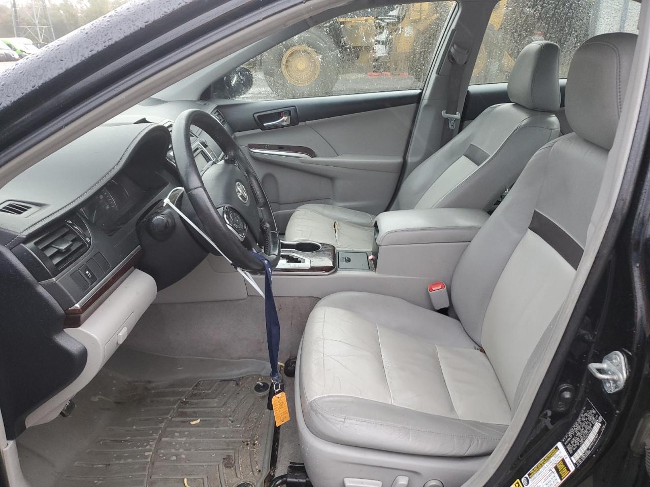 2012 Toyota Camry Base - Image 7