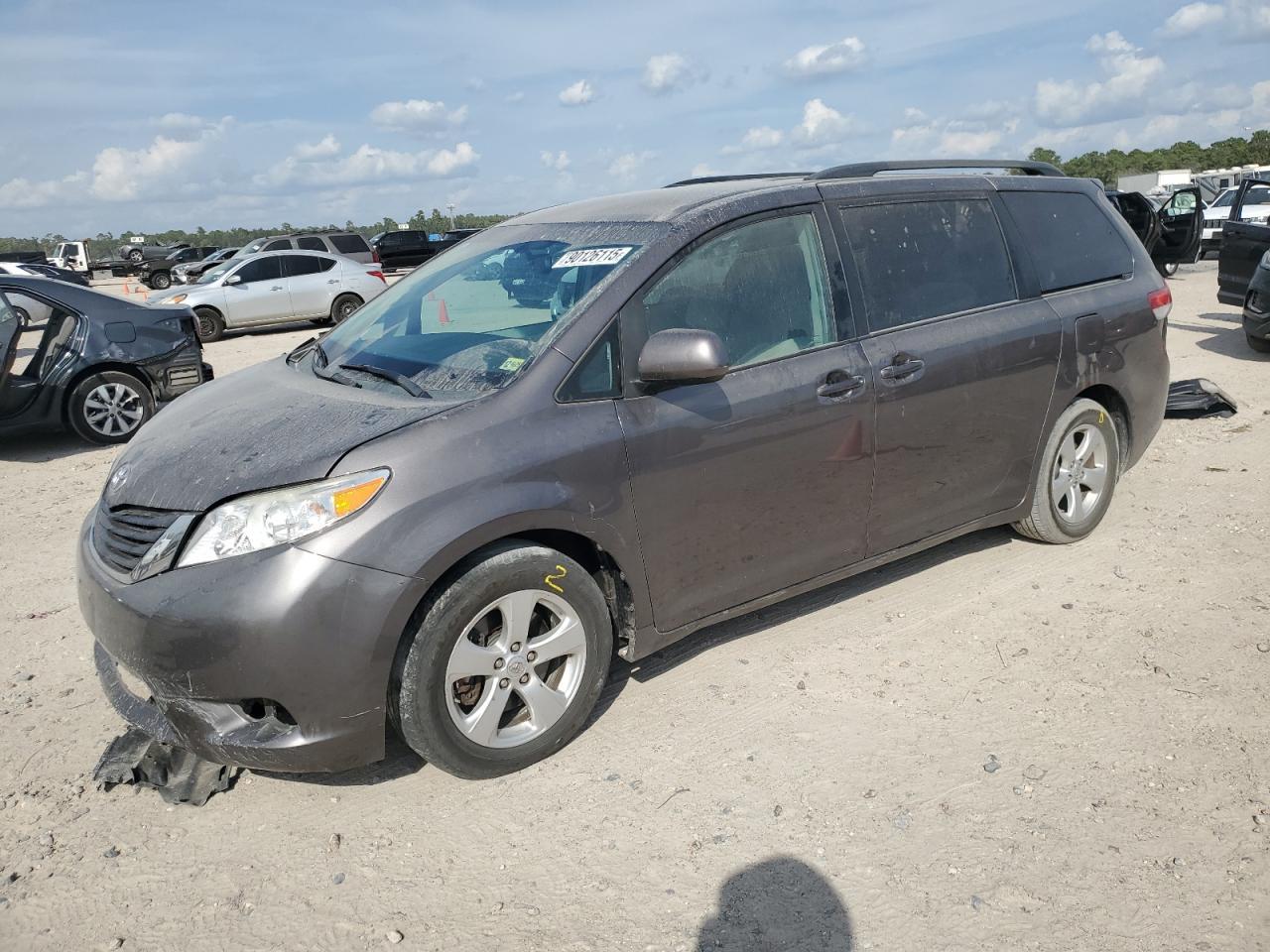 2014 Toyota Sienna Le