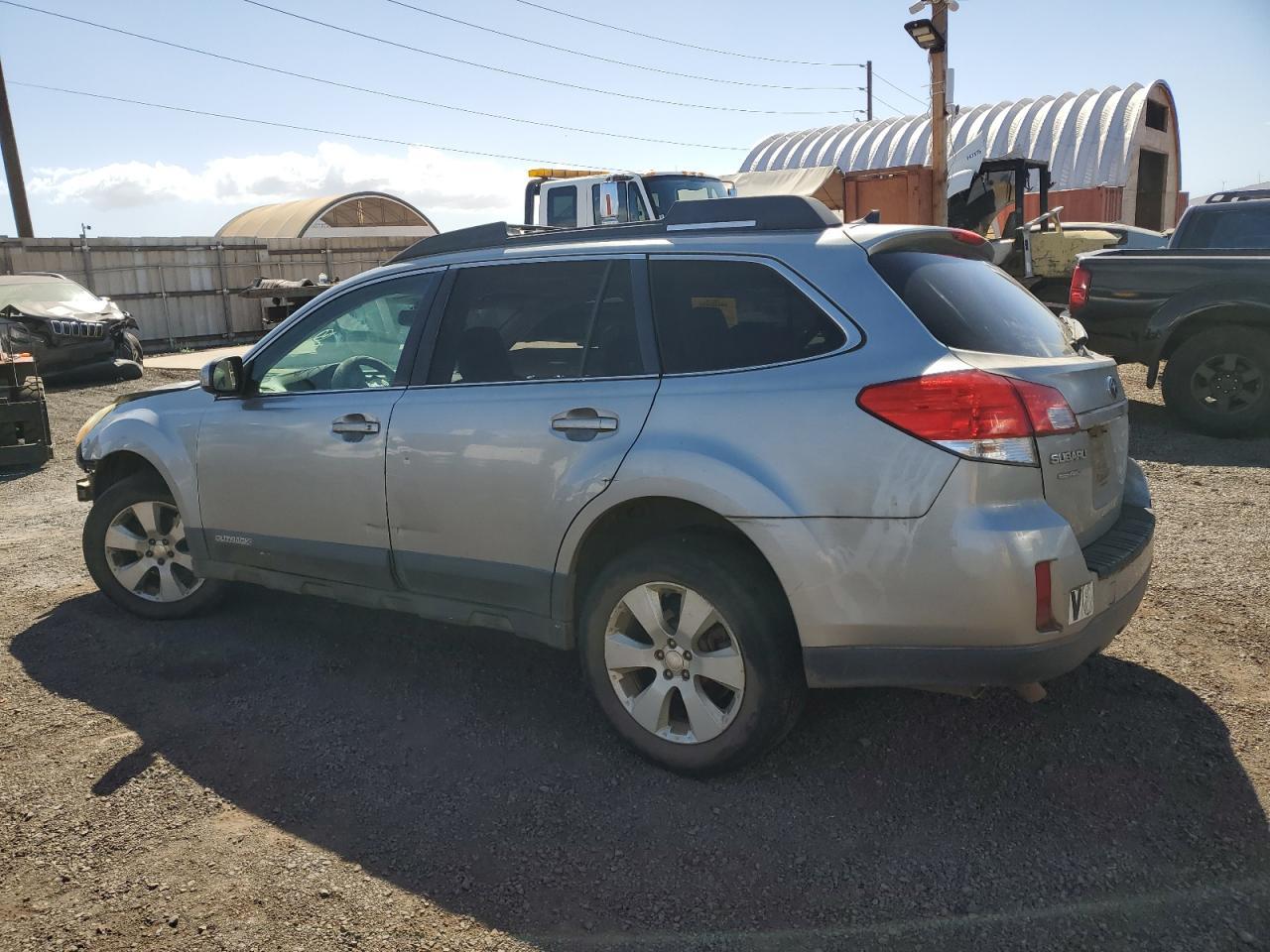 2011 Subaru Outback 2.5I Limited - Image 2