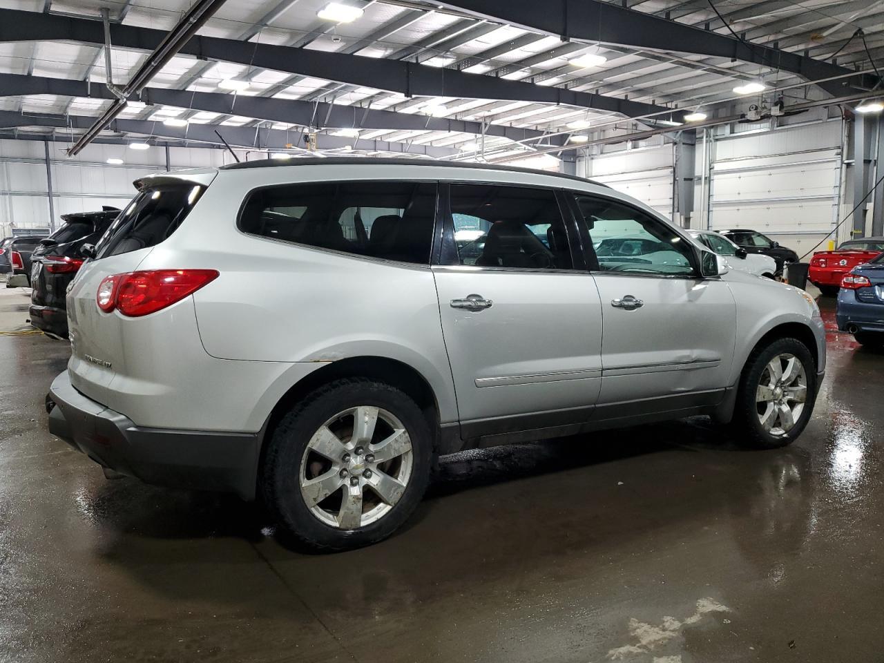 2011 Chevrolet Traverse Ltz - Фото 3