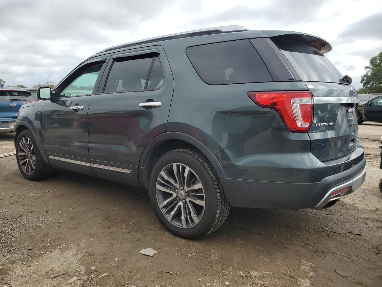 2016 Ford Explorer Platinum - Фото 2