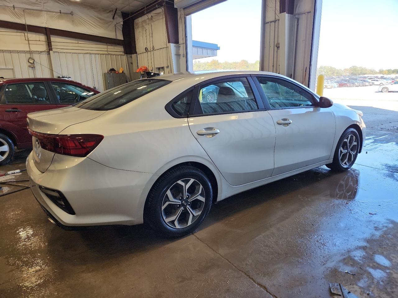 2019 Kia Forte Fe - Фото 3