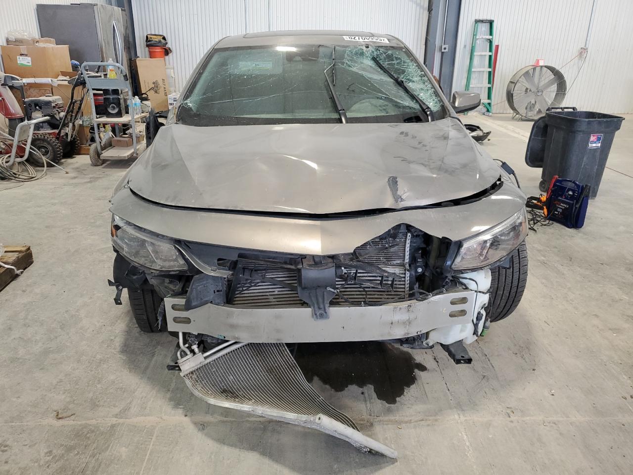 2017 Chevrolet Malibu Premier - Image 5